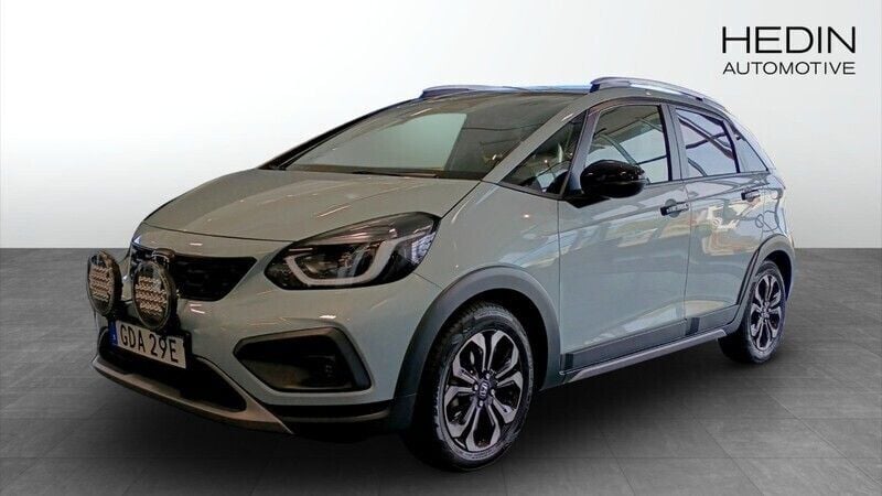 Ljusgrå (grey) Begagnad 2024 Honda Jazz Halvkombi | 289 900 kr - Bild 1/4