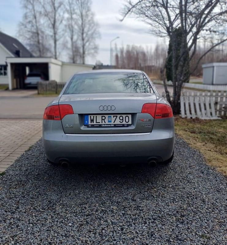 Begagnad Audi A4 200 HK (147 kW) 2005