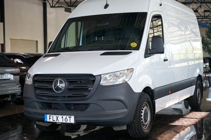 Vit Begagnad 2021 Mercedes E-Sprinter Van | 259 500 kr (Superpris) - Bild 1/4
