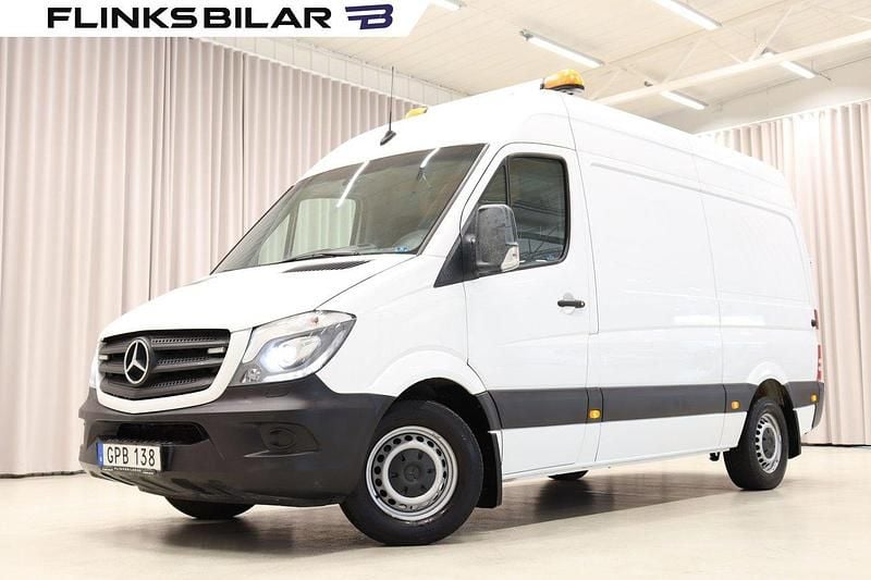 Vit Begagnad 2019 Mercedes Sprinter Van | 249 900 kr - Bild 1/4