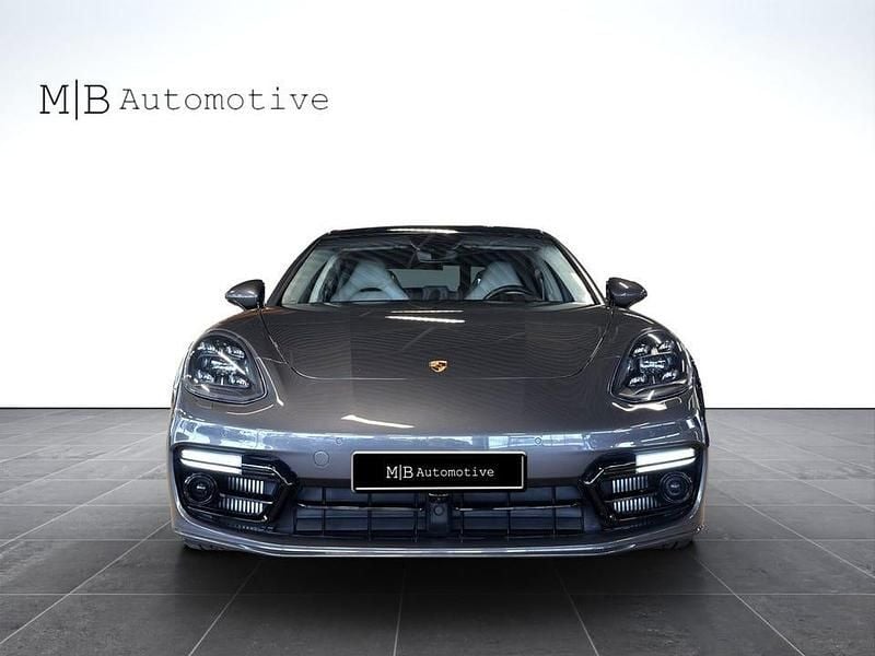 Begagnad Porsche Panamera 4 Sport Turismo 462 HK (339 kW) 2018 Grå Sedan