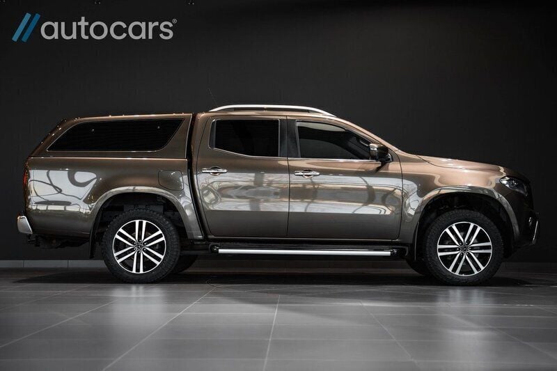 Brun Begagnad 2018 Mercedes X250 Edition Pickup | 378 750 kr - Bild 1/4