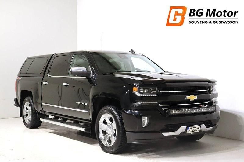 Svart Begagnad 2018 Chevrolet Silverado Van | 499 700 kr (Marknadspris) - Bild 1/3