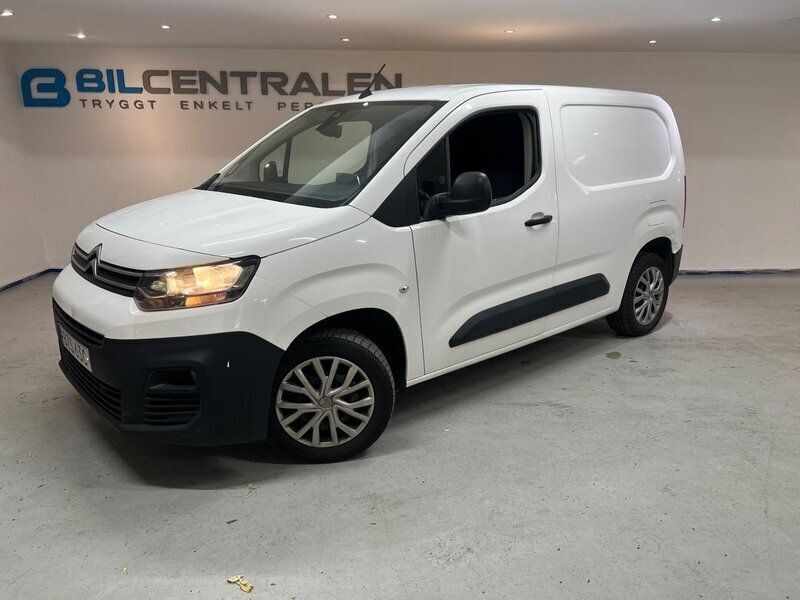 Vit Begagnad 2019 Citroën Berlingo Minibuss | 164 900 kr (Marknadspris) - Bild 1/3