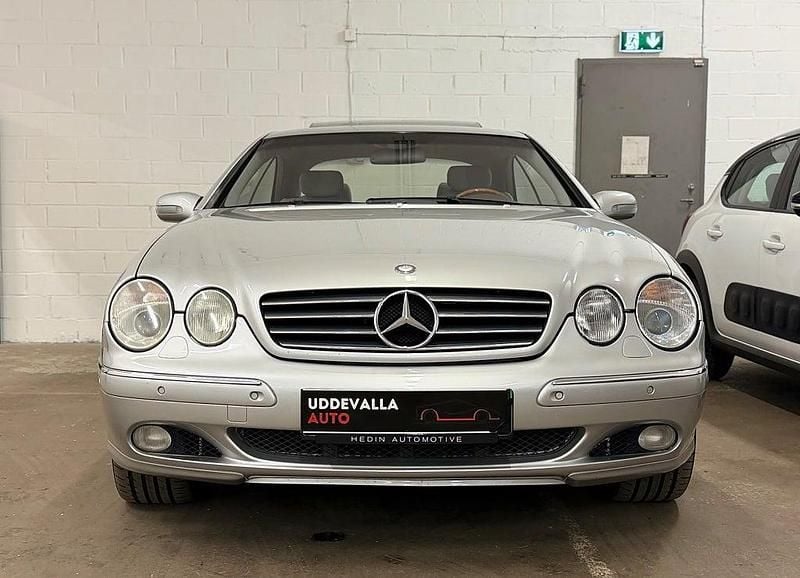 Begagnad Mercedes CL500 306 HK (225 kW) 2000 Silver Sportkupé
