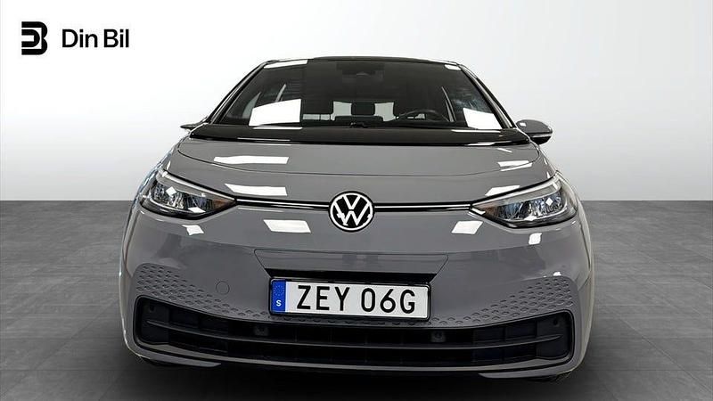 Begagnad VW ID.3 Pro Performance 150 kW (204 HK) 2022 Moonstone grey black Halvkombi