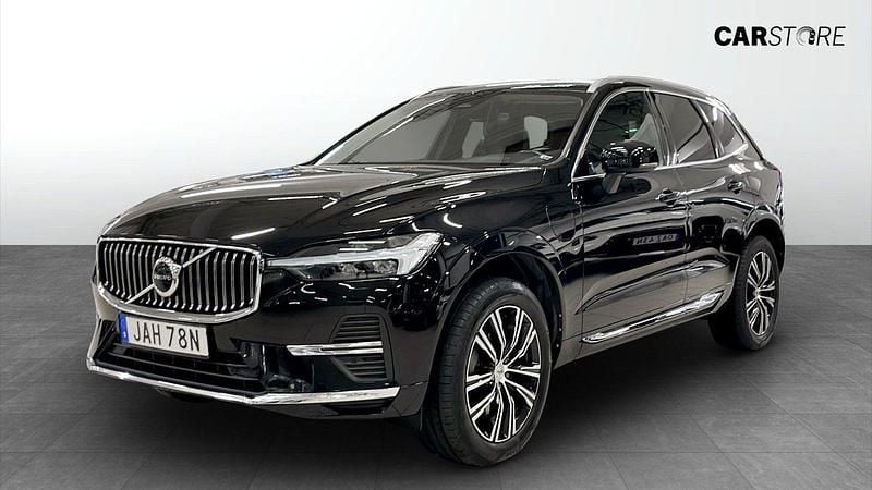 Svart Begagnad 2022 Volvo XC60 SUV | 359 900 kr (Superpris) - Bild 1/4