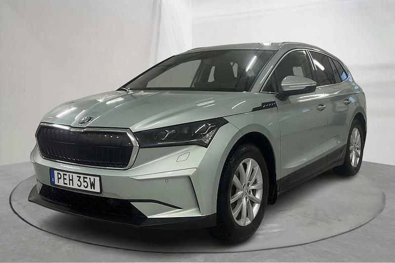 Silver Begagnad 2022 Skoda Enyaq iV SUV | 310 000 kr (Superpris) - Bild 1/4