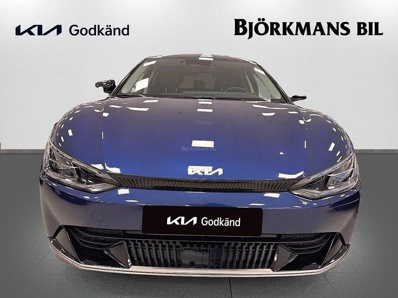 Begagnad Kia EV6 239 kW (325 HK) 2024 Blå SUV