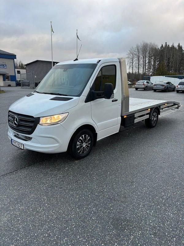 Vit Begagnad 2019 Mercedes Sprinter Van | 289 900 kr (Dyr) - Bild 1/4