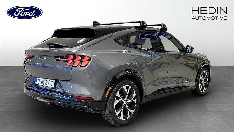 Begagnad Ford Mustang Mach-E 272 kW (371 HK) 2021 Grå SUV