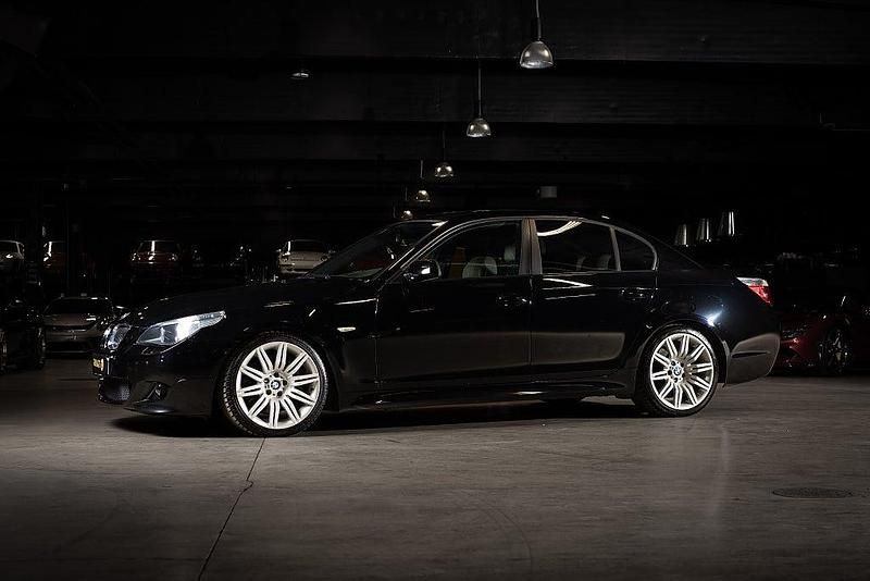 Begagnad BMW 535 M Sport 272 HK (200 kW) 2007 Svart Sedan