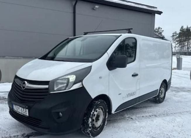 Vit Begagnad 2016 Opel Vivaro Van | 95 000 kr (Marknadspris) - Bild 1/4