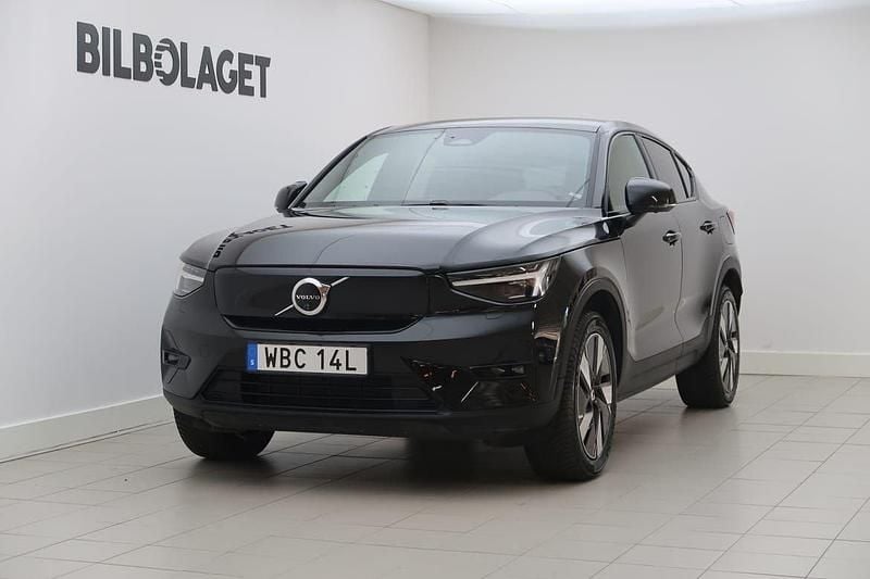 Svart Begagnad 2024 Volvo EC40 Ultimate SUV | 469 800 kr (Marknadspris) - Bild 1/4
