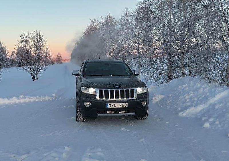 Begagnad 2012 Jeep Grand Cherokee SUV | 69 000 kr (Bra pris) - Bild 1/4