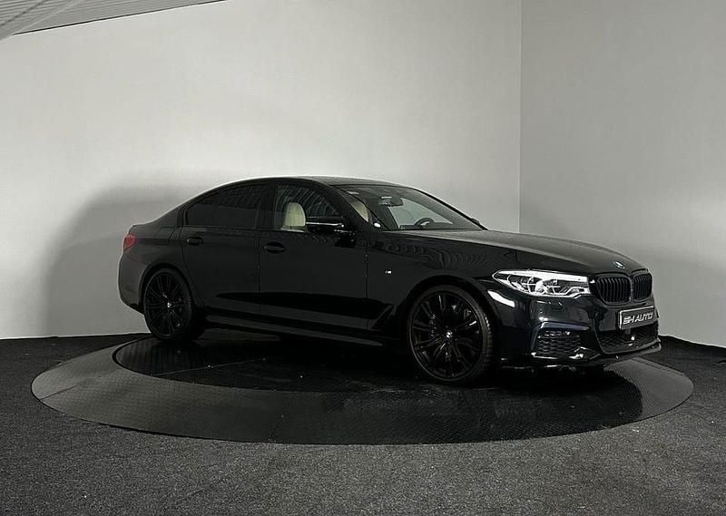 Begagnad BMW 540 340 HK (250 kW) 2019 Svart metallic Sedan