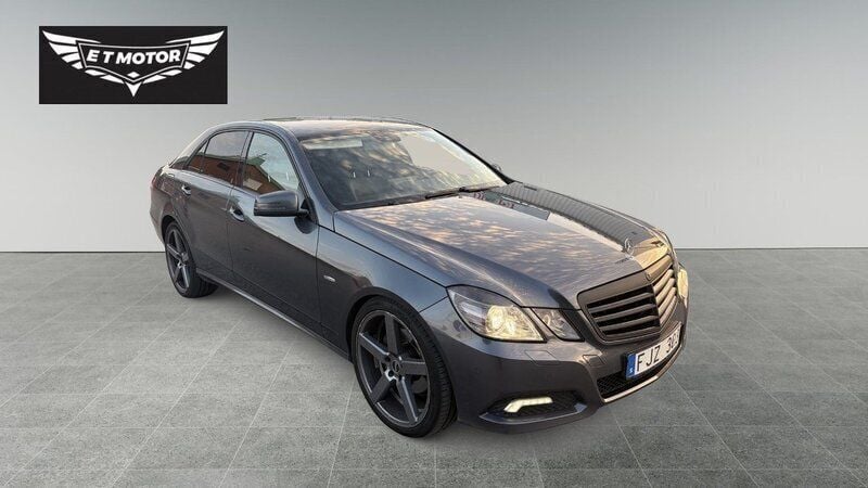 Mörkgrå Begagnad 2009 Mercedes E250 Avantgarde Sedan | 74 900 kr (Marknadspris) - Bild 1/4
