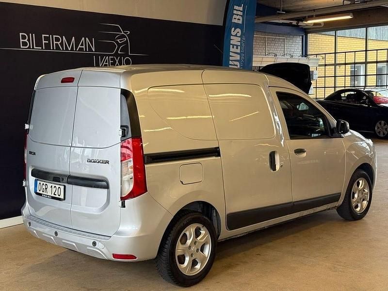 Begagnad Dacia Dokker Express 90 HK (66 kW) 2017 Silver Van
