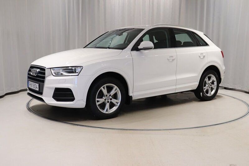 Vit Begagnad 2016 Audi Q3 Sport SUV | 179 900 kr (Bra pris) - Bild 1/4