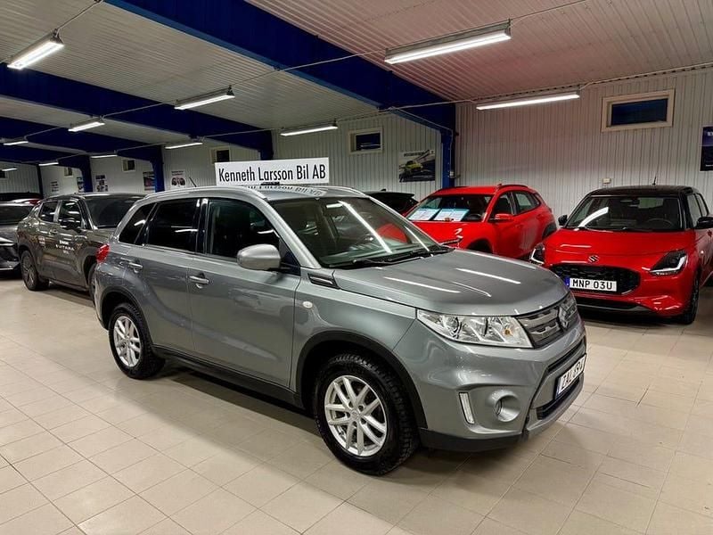 Begagnad Suzuki Vitara 120 HK (88 kW) 2017 Mörkgrå SUV