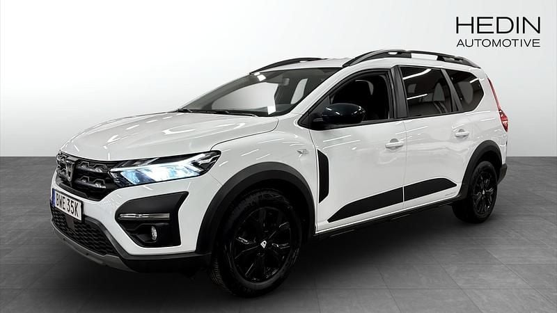 Vit Begagnad 2022 Dacia Jogger Extreme Minibuss | 274 900 kr - Bild 1/4