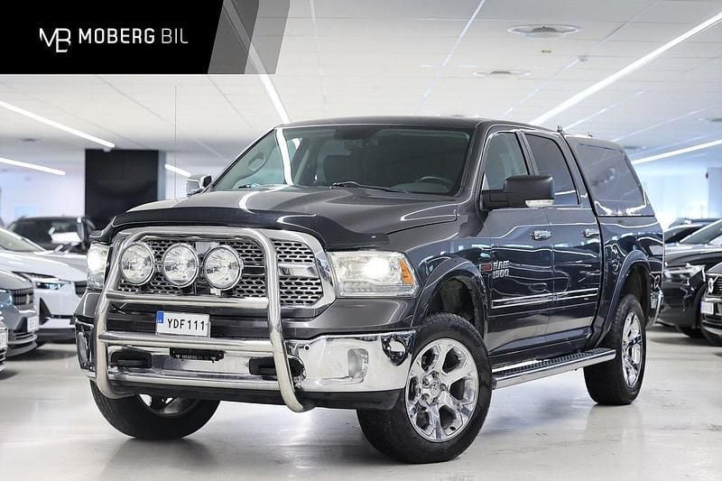 Mörkgrå Begagnad 2016 Dodge Ram Pickup | 339 900 kr (Marknadspris) - Bild 1/3