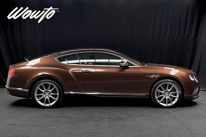 Begagnad Bentley Continental GT 508 HK (373 kW) 2016 Brun Sportkupé