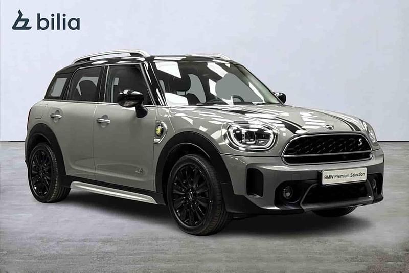Grå Begagnad 2023 Mini Cooper Countryman SUV | 299 000 kr (Marknadspris) - Bild 1/1