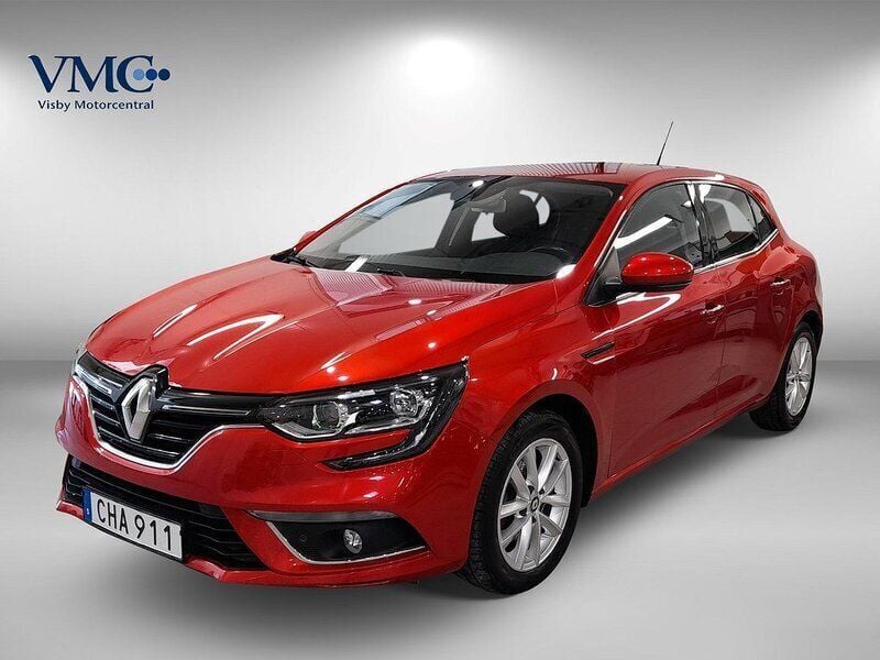 Röd Begagnad 2016 Renault Mégane IV Zen Halvkombi | 115 000 kr (Dyr) - Bild 1/3