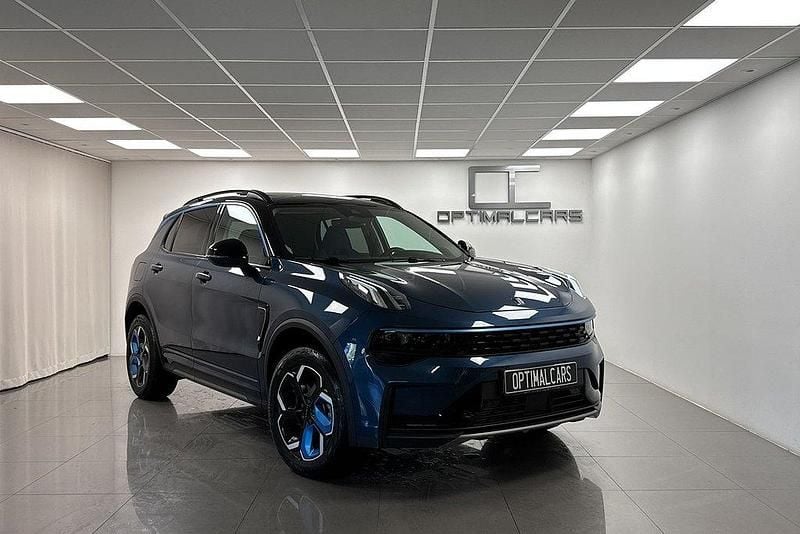 Blå Begagnad 2021 Lynk & Co 01 SUV | 249 900 kr (Marknadspris) - Bild 1/4