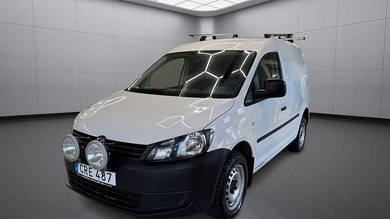 Vit Begagnad 2015 VW Caddy Minibuss | 130 000 kr (Marknadspris) - Bild 1/4