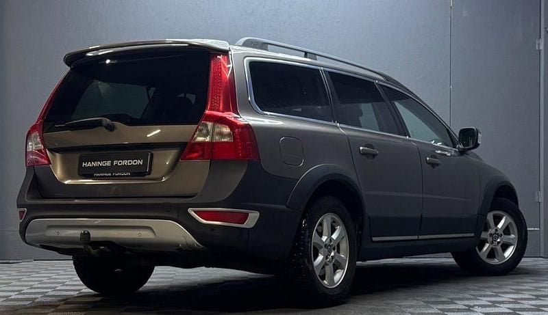 Begagnad Volvo XC70 Summum 185 HK (136 kW) 2008 Grå Kombi