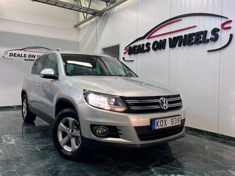 Silver Begagnad 2013 VW Tiguan Sportline SUV | 79 900 kr (Marknadspris) - Bild 1/4