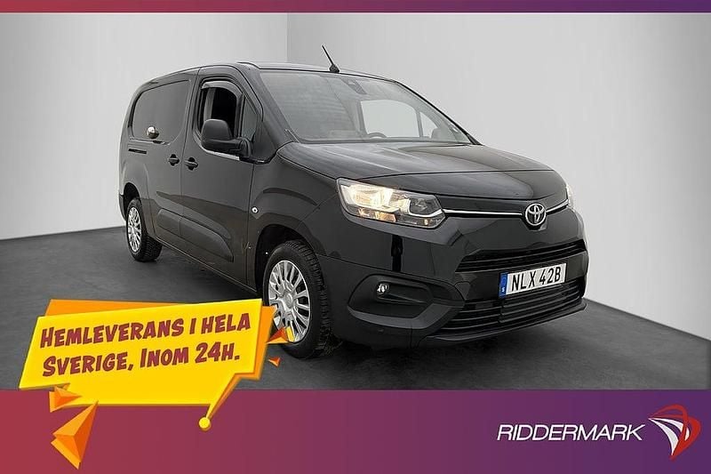 Svart Begagnad 2020 Toyota Proace City City Minibuss | 199 800 kr (Marknadspris) - Bild 1/3