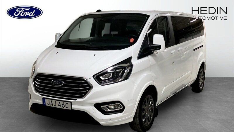 Vit (white) Begagnad 2023 Ford Tourneo Custom Van | 419 900 kr (Superpris) - Bild 1/4