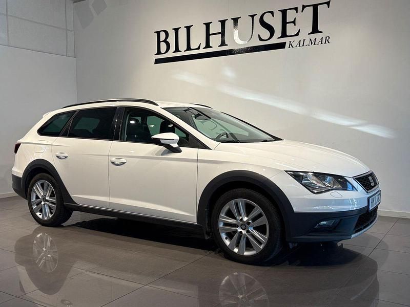 Vit Begagnad 2019 Seat Leon X-Perience 4Drive Kombi | 159 900 kr (Marknadspris) - Bild 1/4