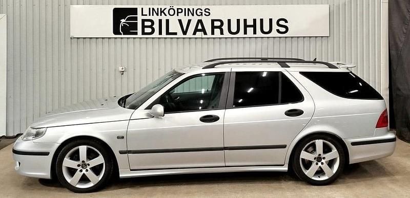 Begagnad Saab 9-5 Aero 250 HK (183 kW) 2003 Ljusgrå Kombi