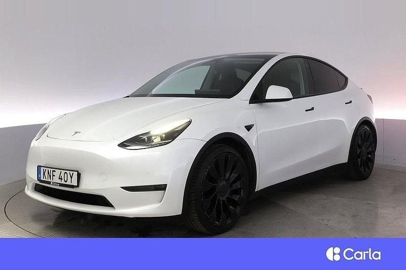 Vit Begagnad 2022 Tesla Model Y Performance SUV | 403 900 kr - Bild 1/2