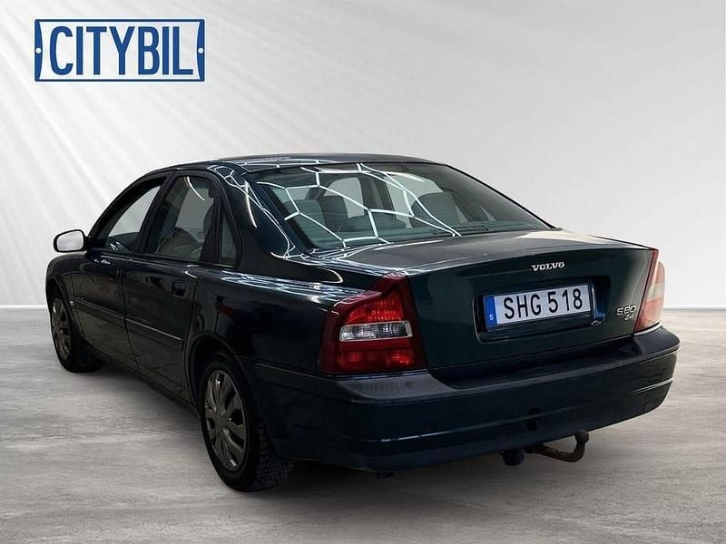 Begagnad Volvo S80 Business Edition 170 HK (125 kW) 2001 Mörkgrön Sedan