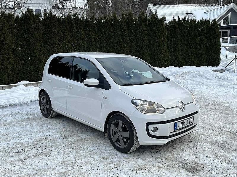 Begagnad VW up! high up! 75 HK (55 kW) 2014 Vit Halvkombi