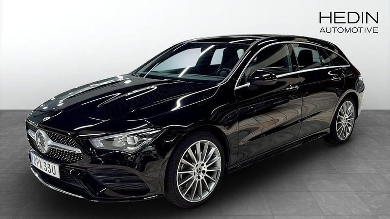 Svart Begagnad 2023 Mercedes CLA250 Shooting Brake AMG Kombi | 359 900 kr - Bild 1/4