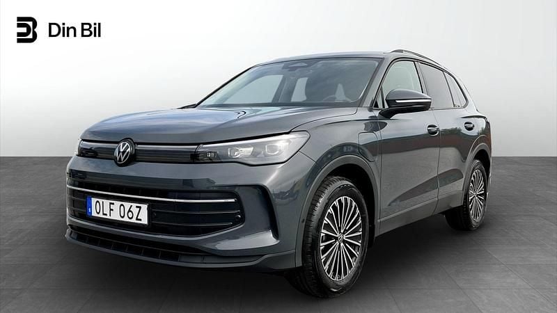 Ny 2025 VW Tiguan Edition SUV | 555 400 kr (Marknadspris) - Bild 1/4