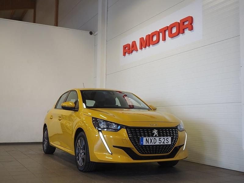 Gul Begagnad 2020 Peugeot 208 Active Halvkombi | 119 900 kr (Marknadspris) - Bild 1/3