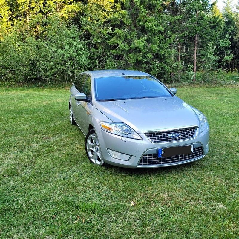 Grå Begagnad 2007 Ford Mondeo Titanium Kombi | 29 900 kr (Marknadspris) - Bild 1/3