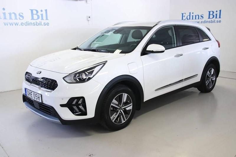 Vit (vit ) Begagnad 2019 Kia Niro EX SUV | 229 000 kr (Marknadspris) - Bild 1/4