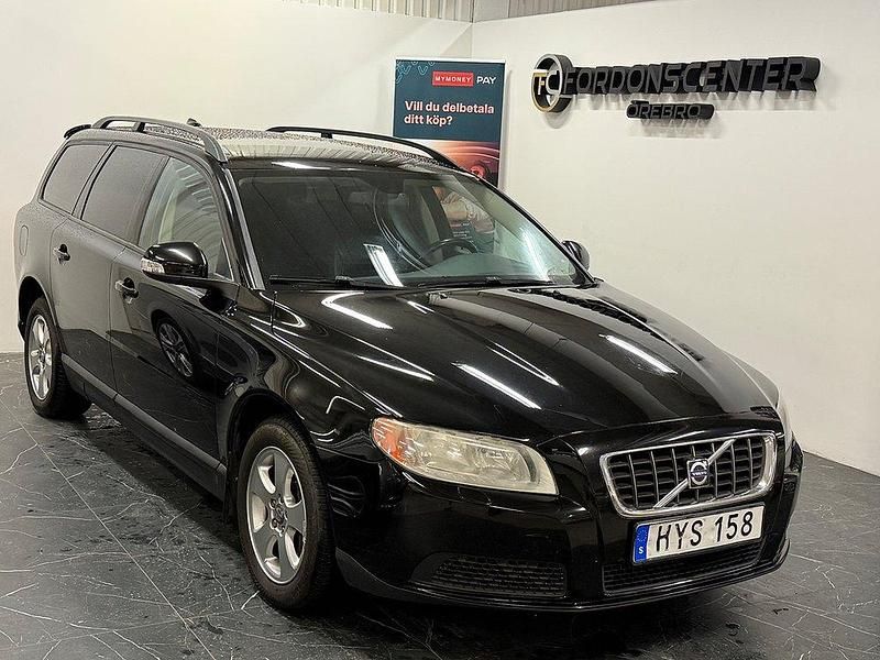 Svart Begagnad 2008 Volvo V70 Kombi | 54 900 kr - Bild 1/4