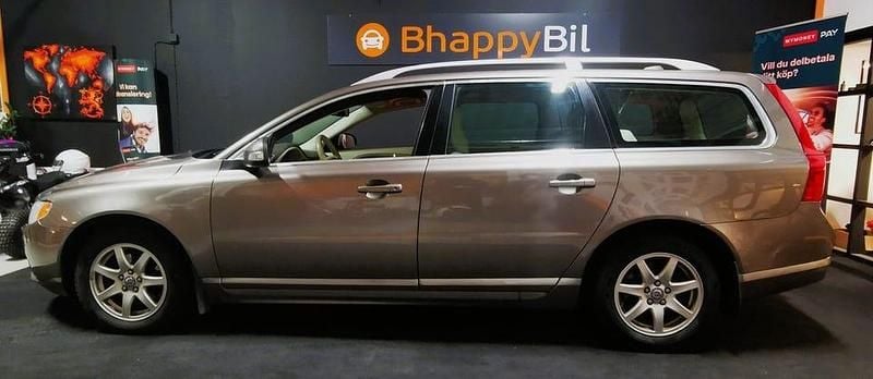 Begagnad Volvo V70 Summum 175 HK (128 kW) 2010 Grå Kombi