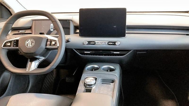 Ny MG MGS5 EV Comfort 125 kW (170 HK) 2025 Silver SUV