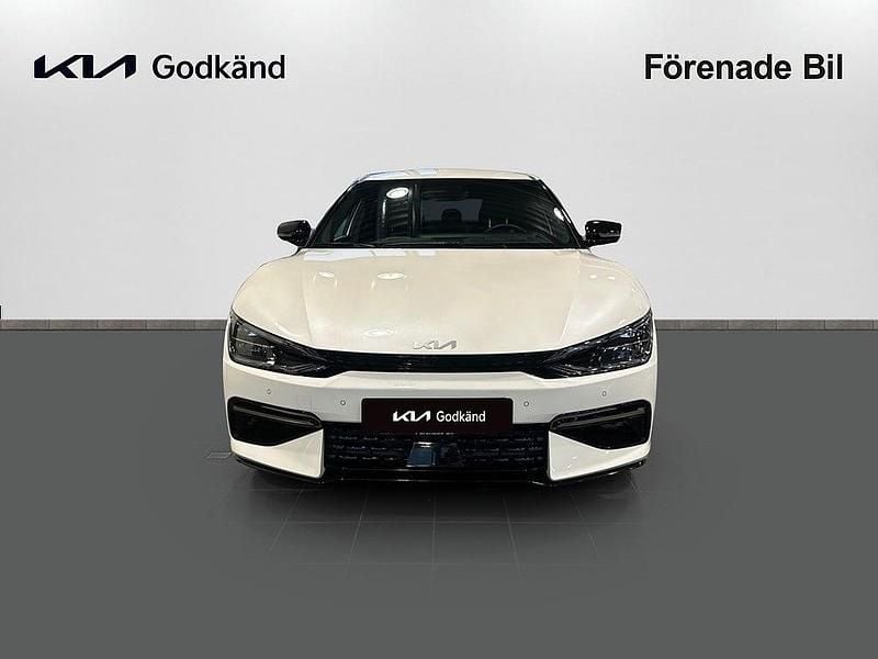Begagnad Kia EV6 GT-Line 478 kW (650 HK) 2023 Vit SUV