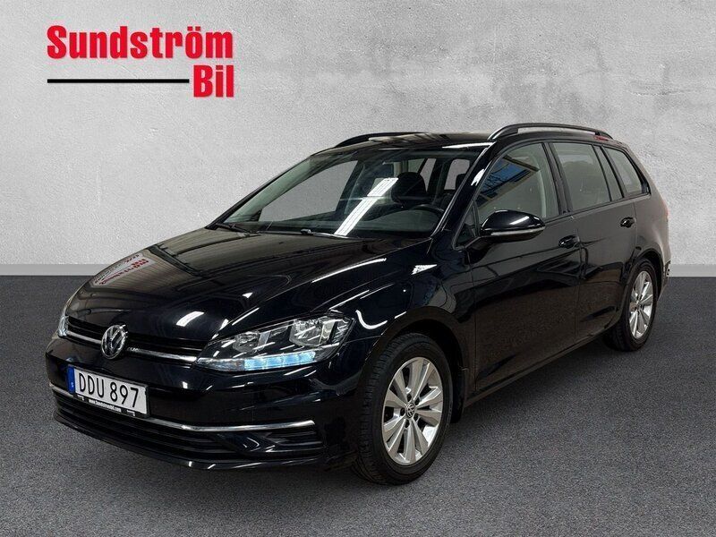 Svart Begagnad 2018 VW Golf VII Kombi | 154 900 kr (Lite dyr) - Bild 1/3